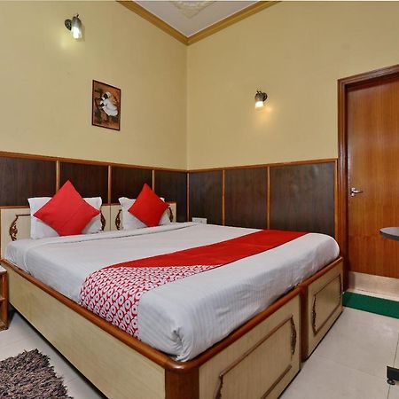 Oyo 3436 Shree Utsav Palace Guest House Kalkuta Zewnętrze zdjęcie